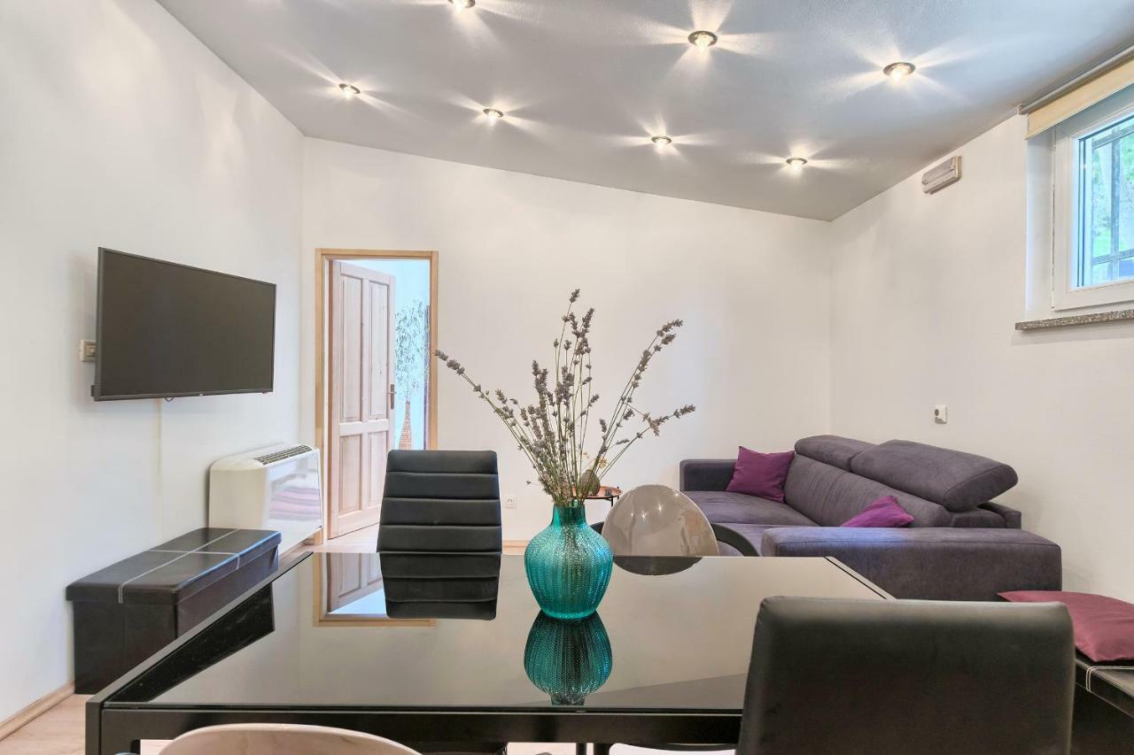 Wellness apartman Kaiser Pula Extérieur photo